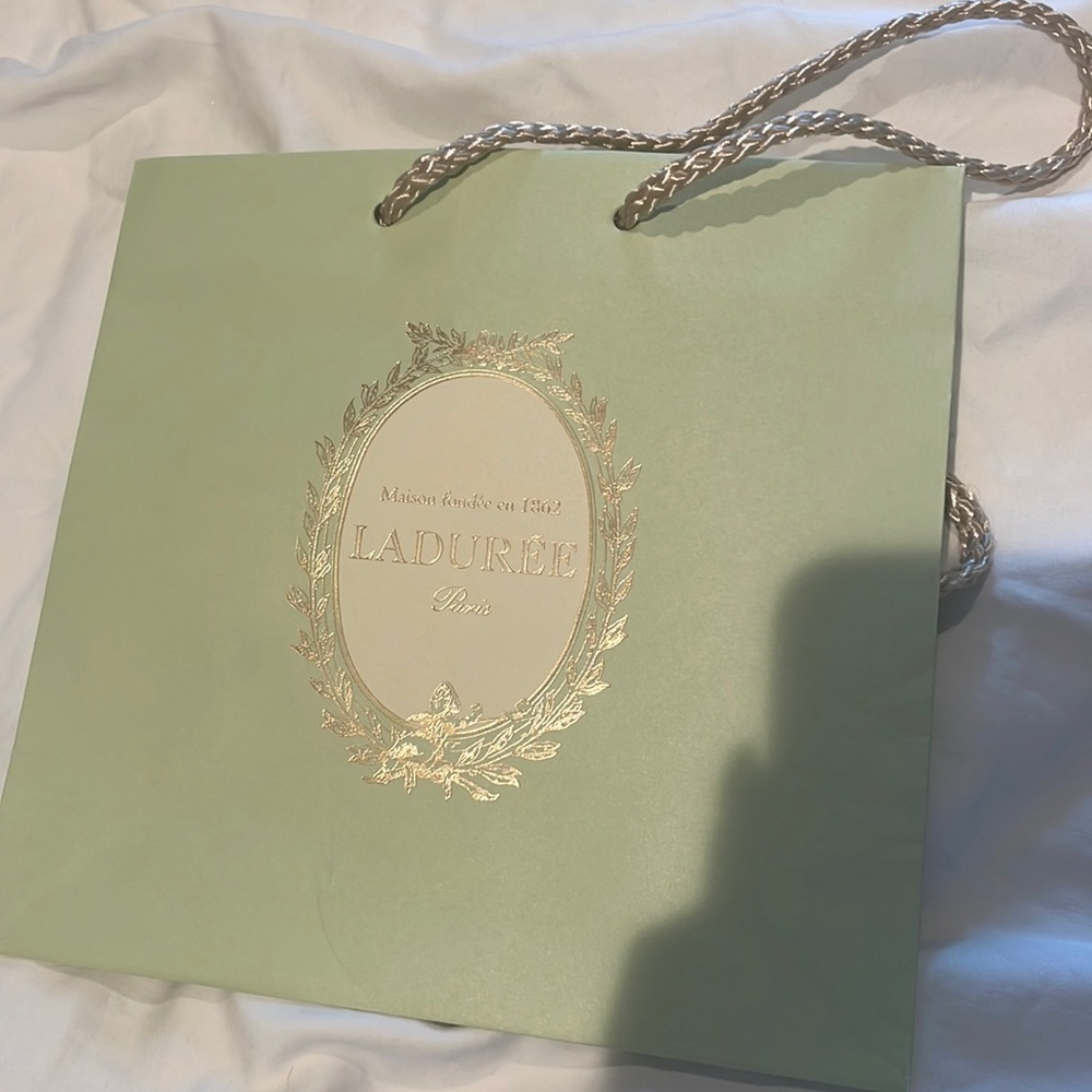 Ladurée mini shopping bag